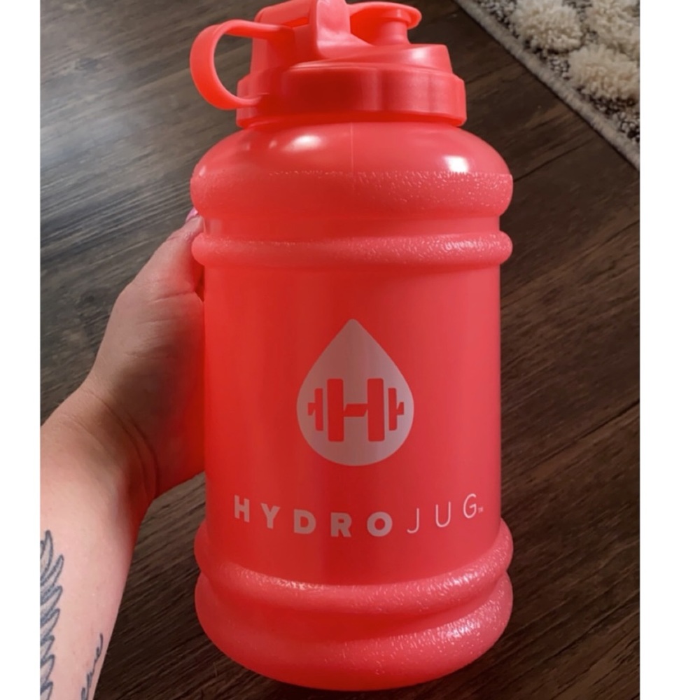 Coral Hydrojug